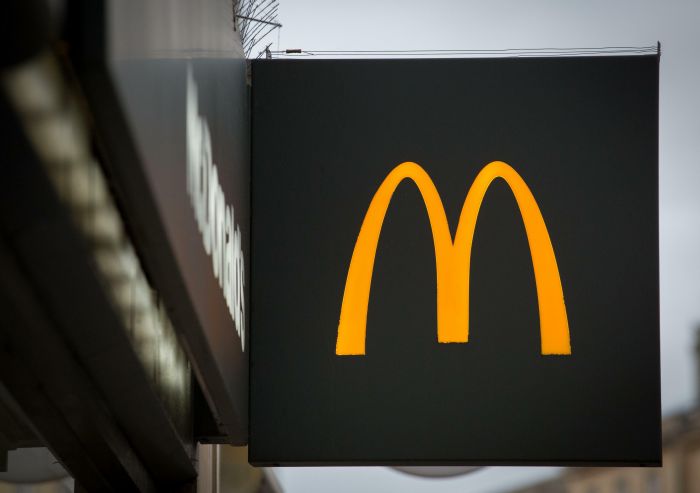 McDonald's планирует масштабные увольнения