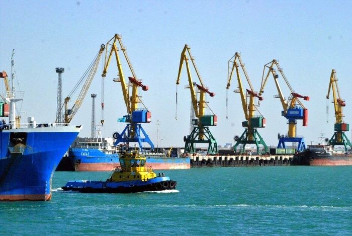 Актауский морской порт получит статус международного