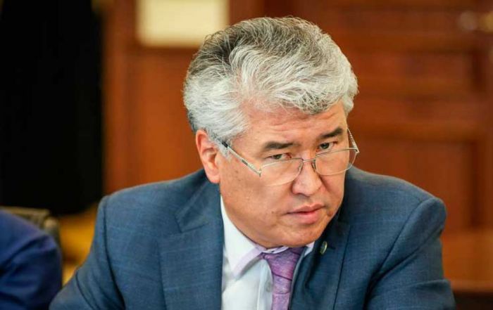 Суд отказал Арыстанбеку Мухамедиулы в изменении меры пресечения на домашний арест