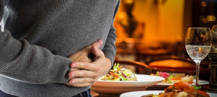 У работников актауского ресторана, где отравились медики, не было медкнижек