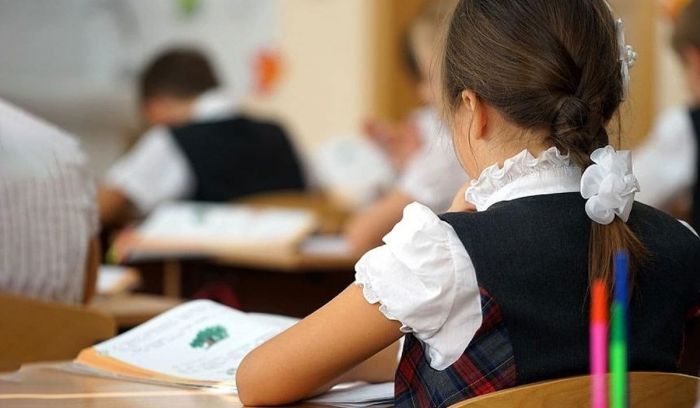 Три млн за одно ученическое место