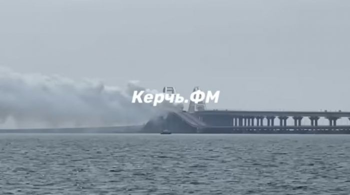 Крымский мост попробуют защитить от атак Украины с помощью дыма 