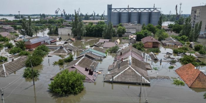 Красный Крест: Разрушение плотины Каховской ГЭС осложнило операции по разминированию