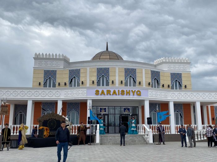 ​Туристический центр «Сарайшык» открыли для министра и… закрыли