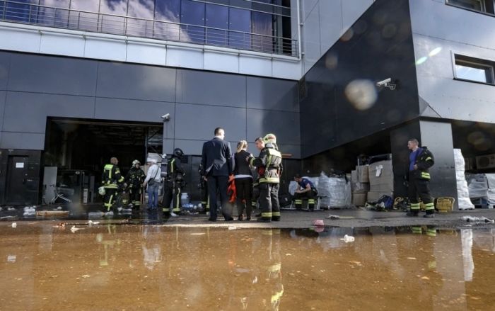 Число погибших при прорыве кипятка в московском ТЦ выросло до четырех