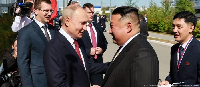 Путин встречается с Ким Чен Ыном на космодроме Восточный 