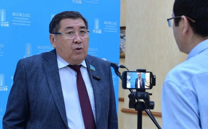 Назарбаев использовал ваххабизм в своих целях – Бапи о радикализме в Казахстане