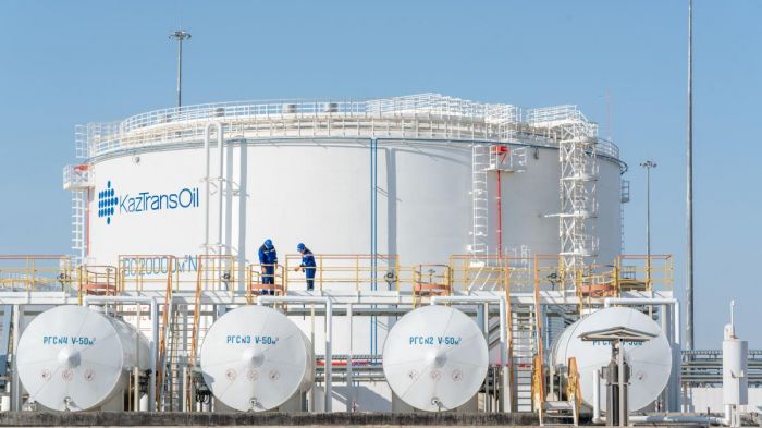 Казахстан поставил в Германию 690 тыс. тонн нефти