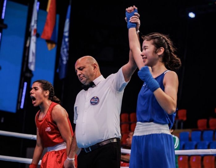 Гаухар Зарден завоевала медаль на чемпионате мира по боксу