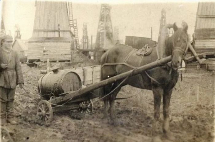 В начале ХХ в. на промыслах и разведках Урало-Эмбинского района пресная вода была дефицитом