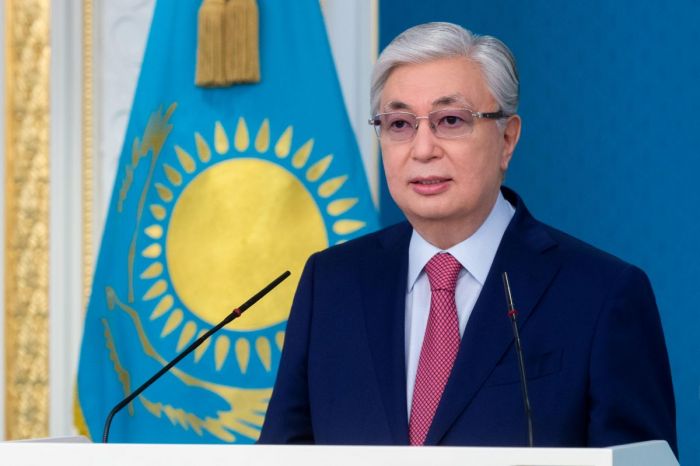 Президент поздравил казахстанцев с Днём независимости