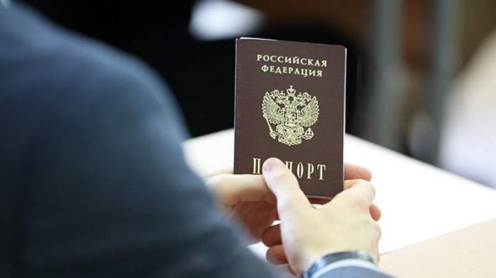 Путин упростил приём в гражданство РФ казахстанцам