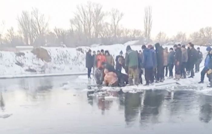 В области Абай нашли тело мальчика, провалившегося под лед