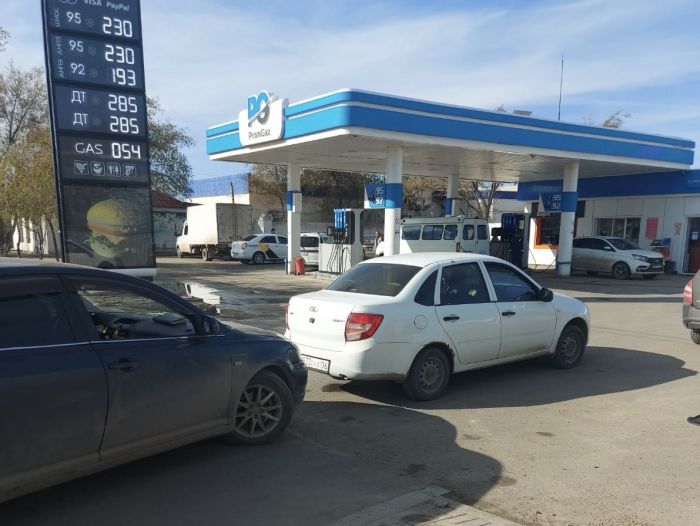 54 тенге - предельная цена на автогаз в Атырауской области