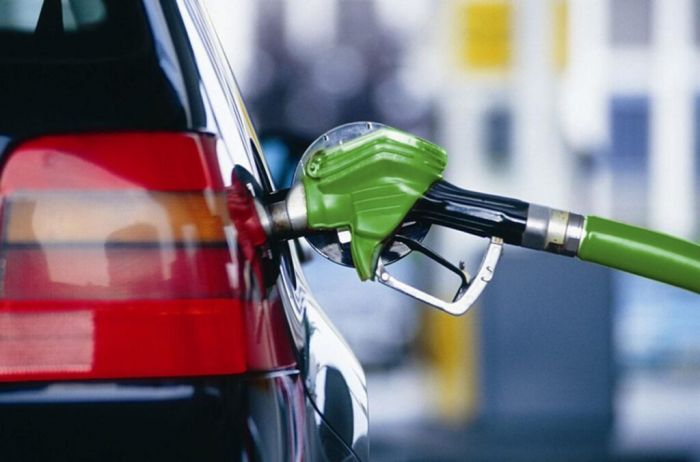 Как решить проблему дефицита автомобильного топлива?