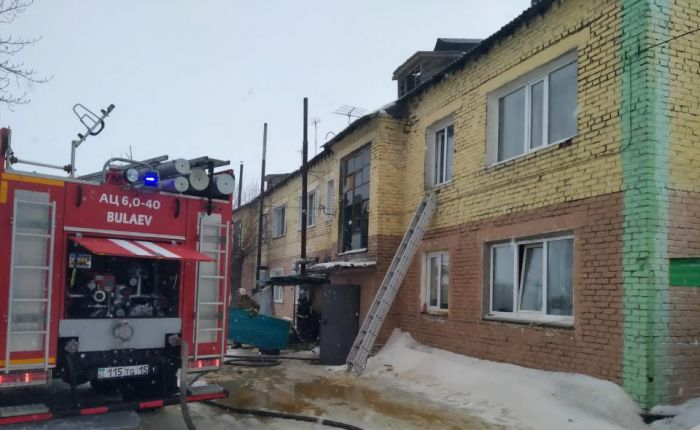 Пожарные в СКО спасли и эвакуировали 13 человек