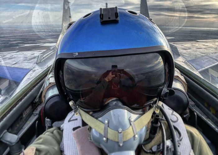 Погиб известный украинский пилот с позывным Blue Helmet. Его видео смотрели тысячи людей