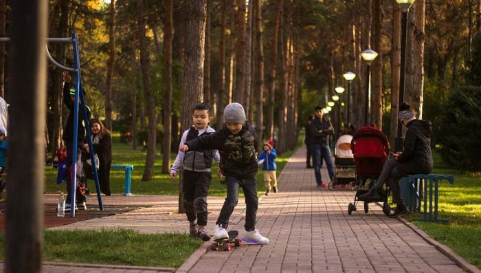 10 уголовных дел возбудили после проверок на предмет нарушений прав детей в Алматы 