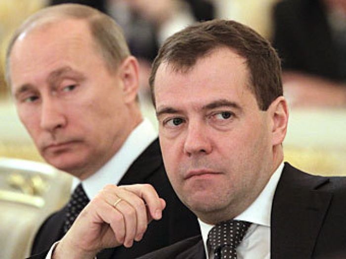 Путин предложил Медведеву возглавить "Единую Россию"