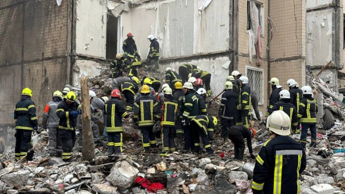 Число жертв удара по Одессе выросло до 12 человек. Пятеро погибших - дети 