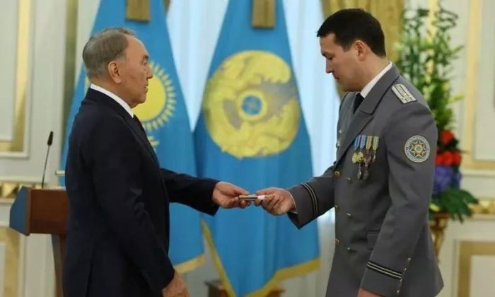 Условный срок Самату Абишу говорит о сохраняющемся влиянии Старого Казахстана – мажилисмен